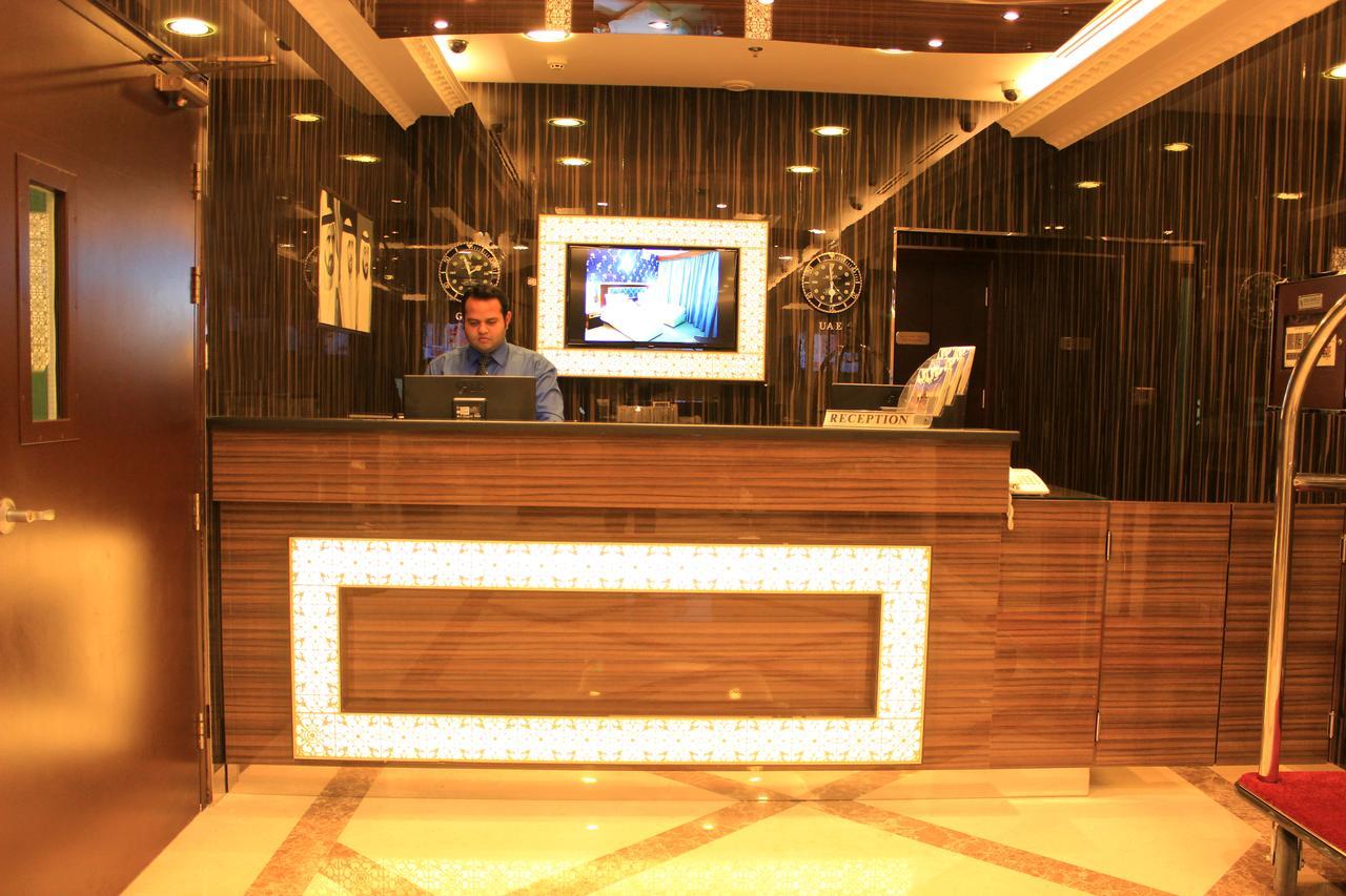 Montreal Naif Hotel Dubai Exterior photo